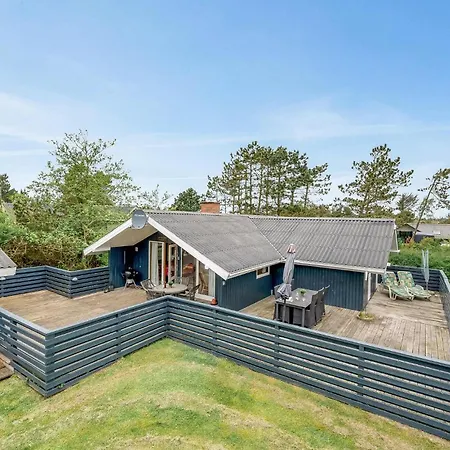 3 Bedroom Cozy In Hvide Sande *